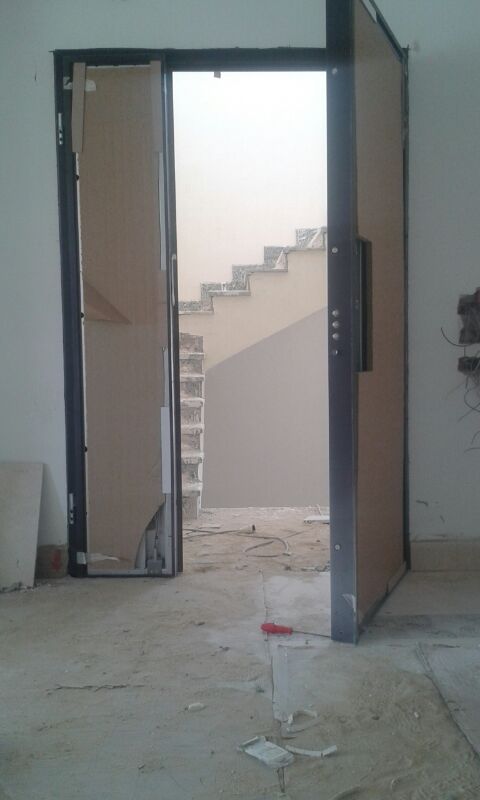 double_doors_7_20160124_1310106633.jpg